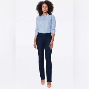 NEW NYDJ S Pull On Stright Leg Dark Wash Stretch Jeans Sculpt her